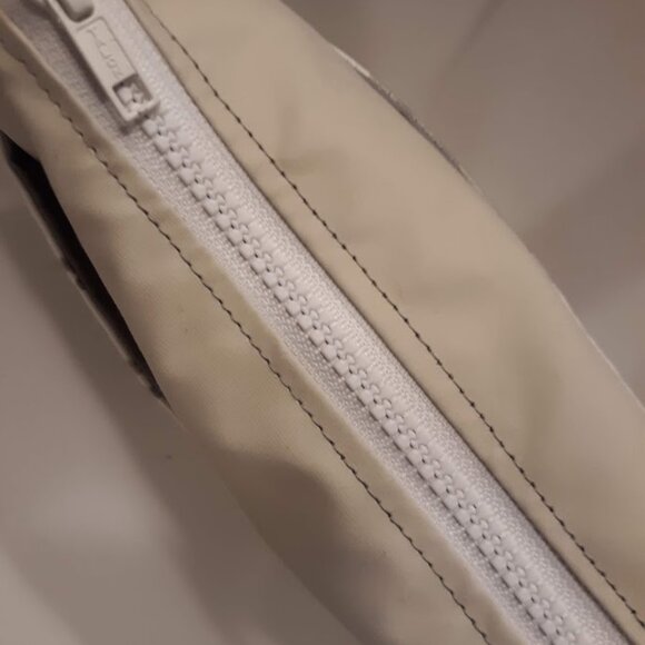 NEW Southwestern Faux Leather & Canvas Buffalo print mini Tote bag Purse Ivory - Picture 8 of 10